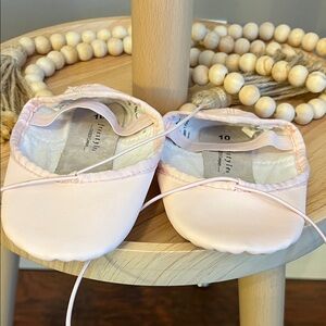 ⭐️⭐️PICK 5 / $20 Freestyle Danskin Pink Toddler Girl Ballet Slippers Size 10